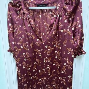Women's Floral Burgundy Top